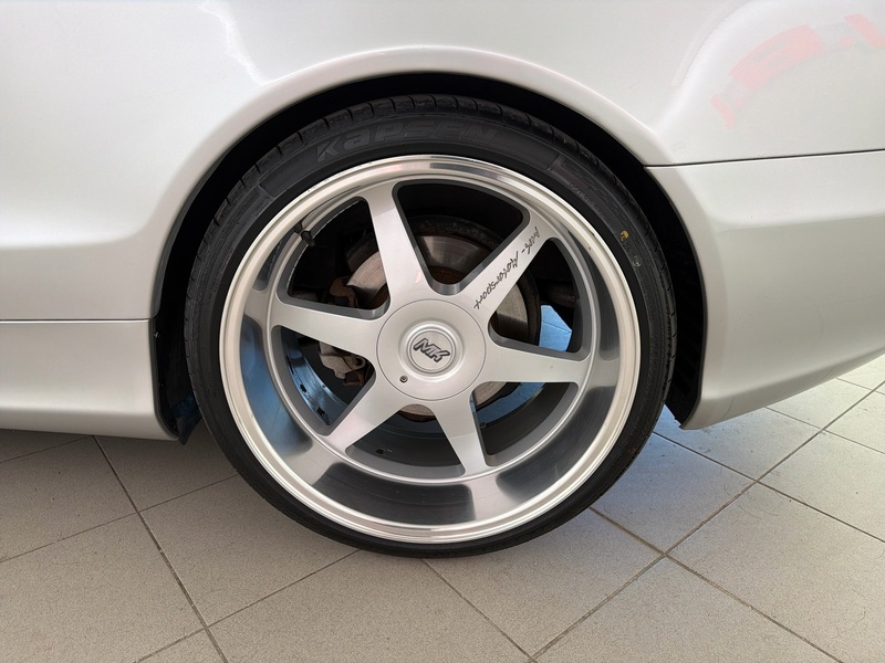 Mercedes-Benz SL vaihtoauto