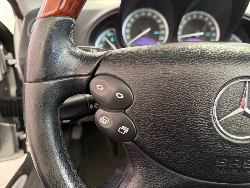 Mercedes-Benz SL vaihtoauto