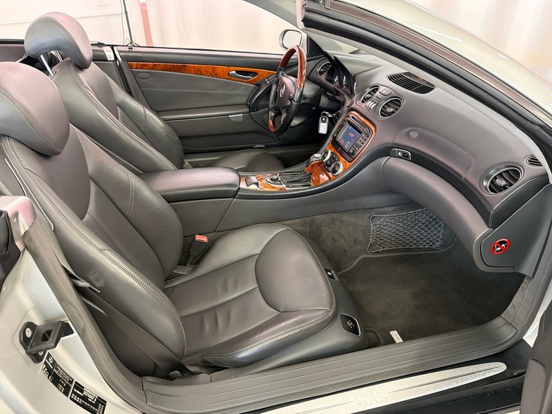 Mercedes-Benz SL vaihtoauto