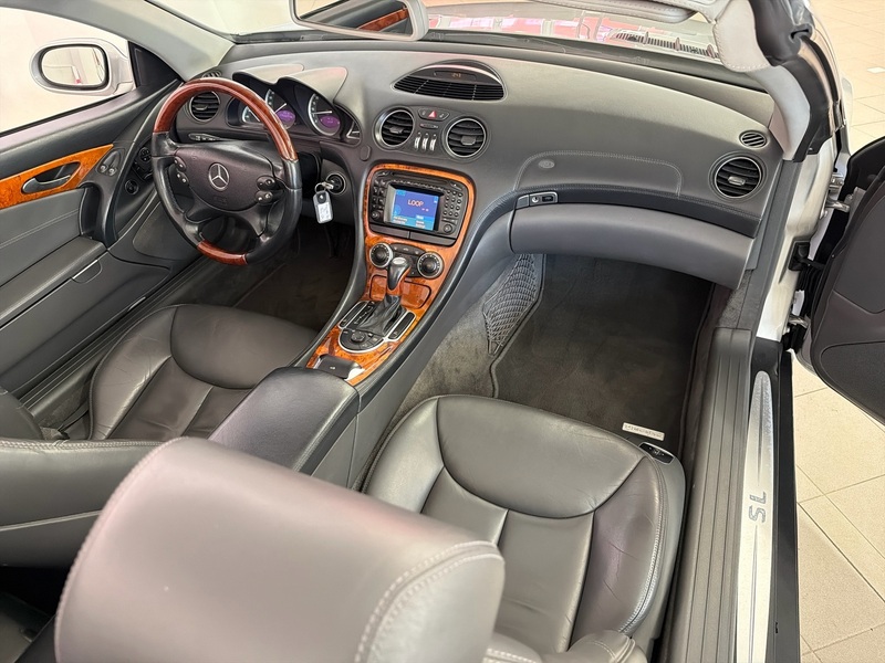 Mercedes-Benz SL vaihtoauto