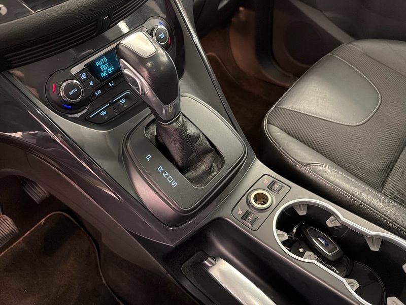 Ford Kuga vaihtoauto