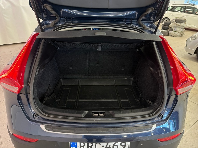 Volvo V40 Cross Country vaihtoauto