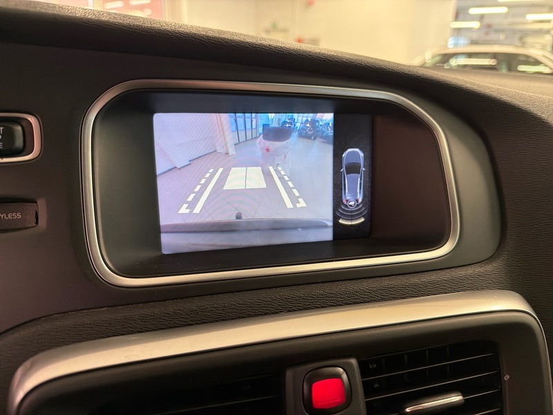 Volvo V40 Cross Country vaihtoauto