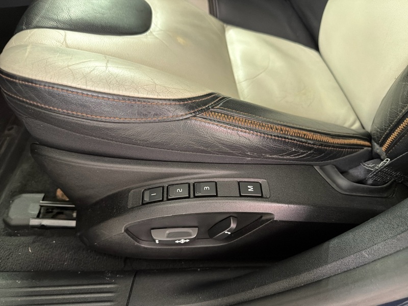 Volvo V40 Cross Country vaihtoauto