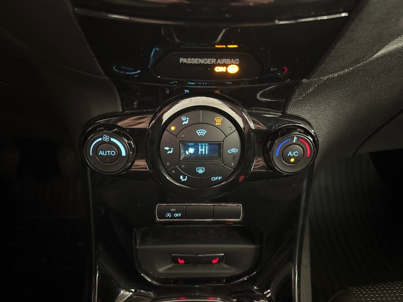 Ford Fiesta vaihtoauto