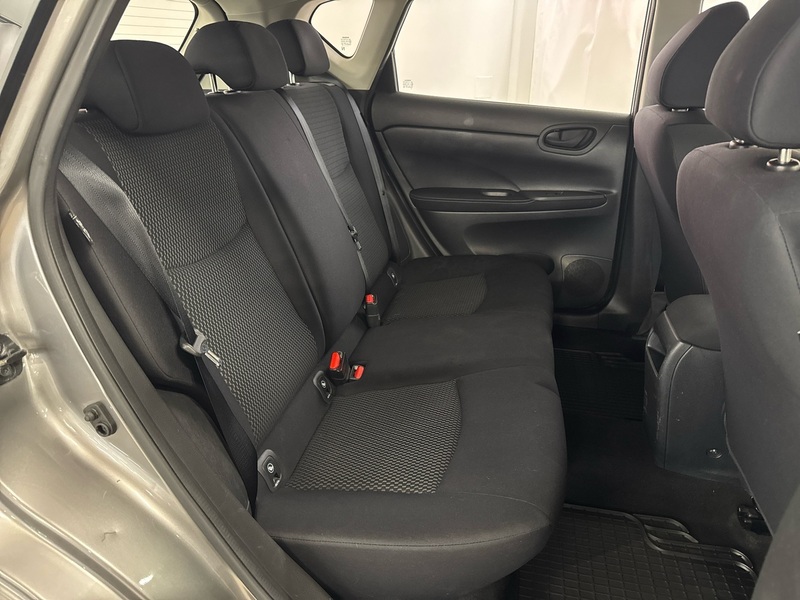 Nissan Pulsar vaihtoauto