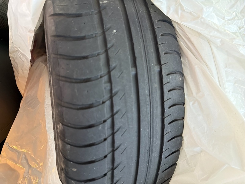 Honda Insight vaihtoauto