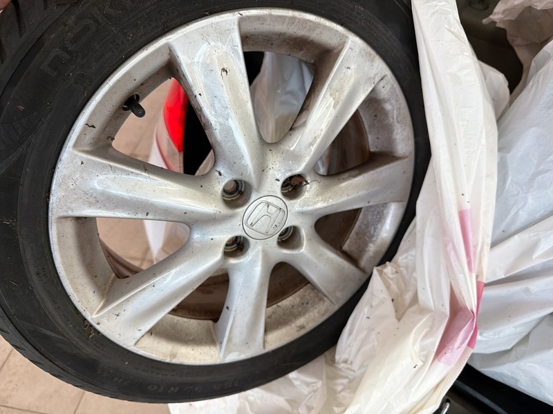 Honda Insight vaihtoauto