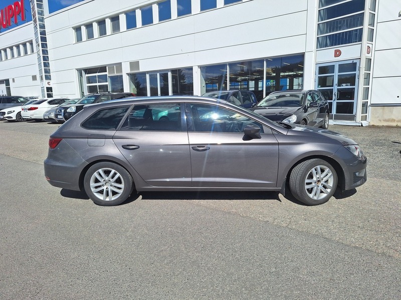 SEAT Leon ST vaihtoauto