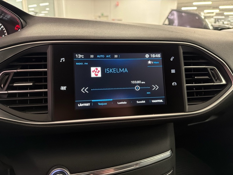 Peugeot 308 vaihtoauto