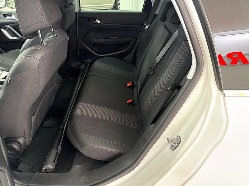 Peugeot 308 vaihtoauto