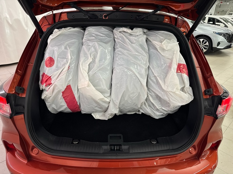 Ford Kuga vaihtoauto