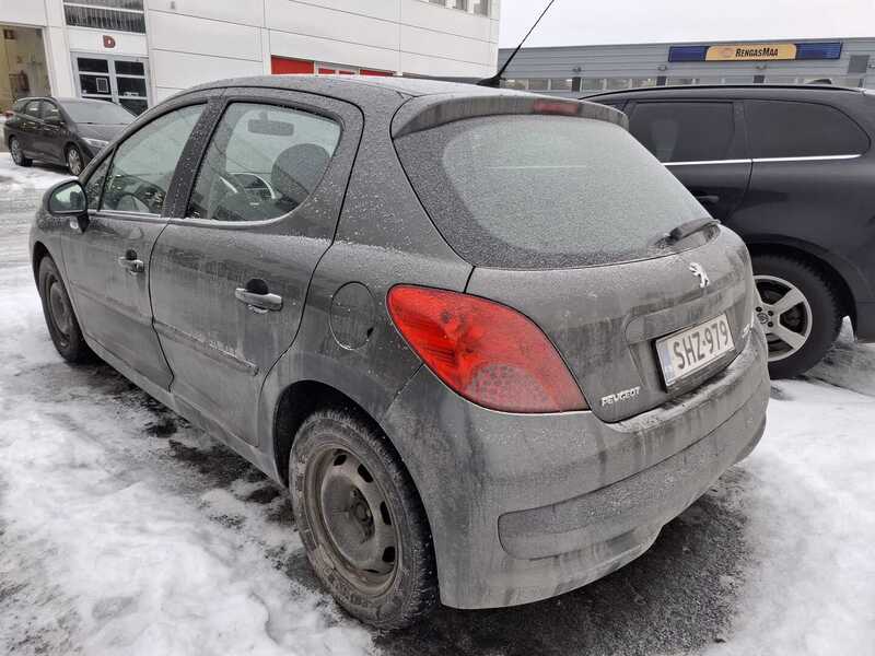 Peugeot 207 vaihtoauto