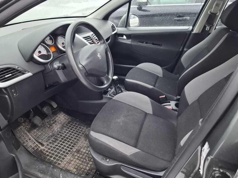 Peugeot 207 vaihtoauto