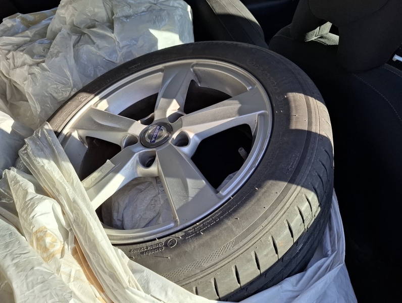 Volvo V40 vaihtoauto