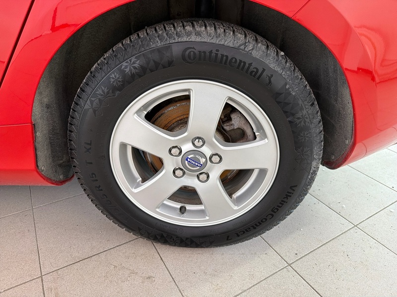 Volvo V40 vaihtoauto