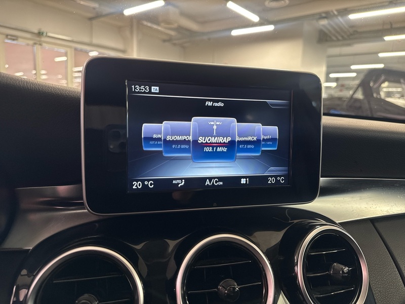 Mercedes-Benz C vaihtoauto