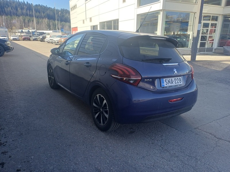 Peugeot 208 vaihtoauto