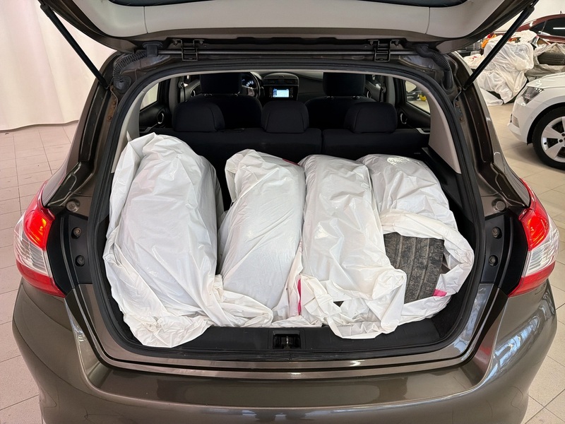 Nissan Pulsar vaihtoauto