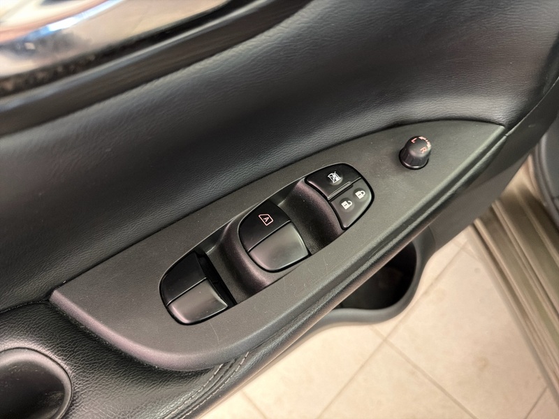 Nissan Pulsar vaihtoauto