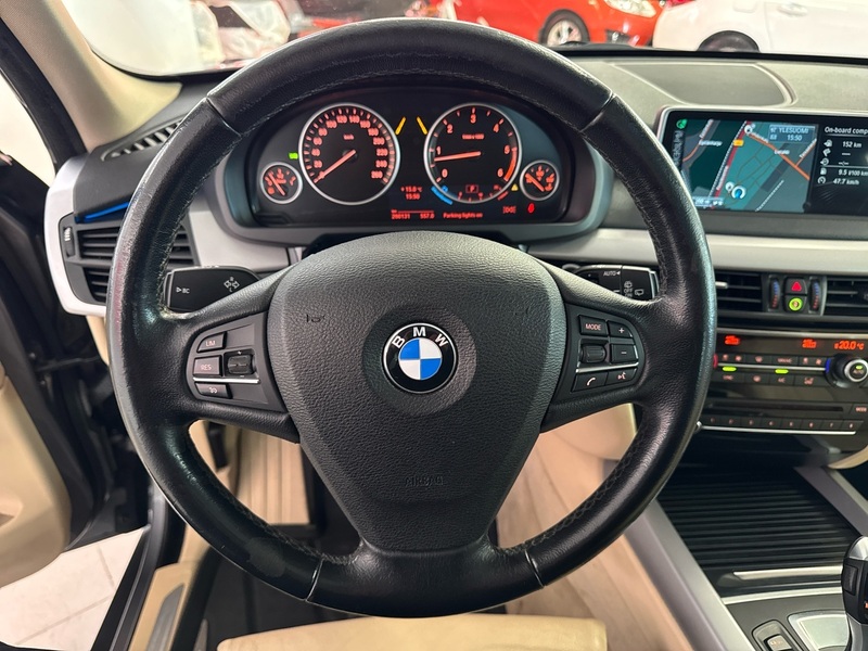 BMW X5 vaihtoauto