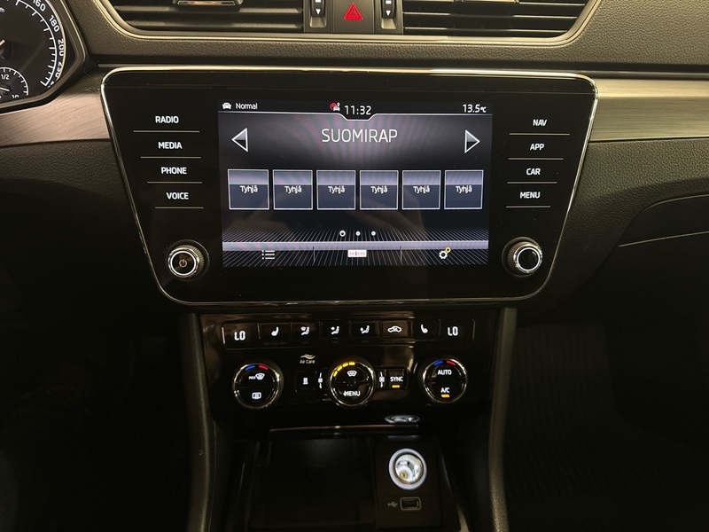 Skoda Superb vaihtoauto