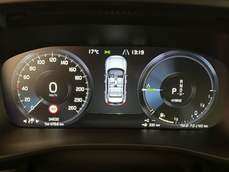 Volvo XC40 vaihtoauto