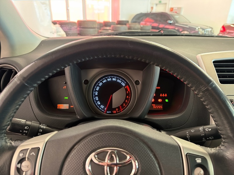 Toyota Urban Cruiser vaihtoauto