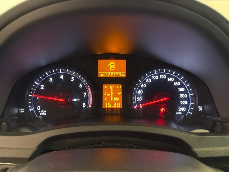 Toyota Avensis vaihtoauto