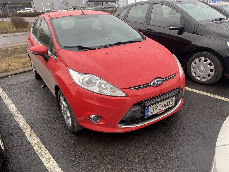 Ford Fiesta vaihtoauto