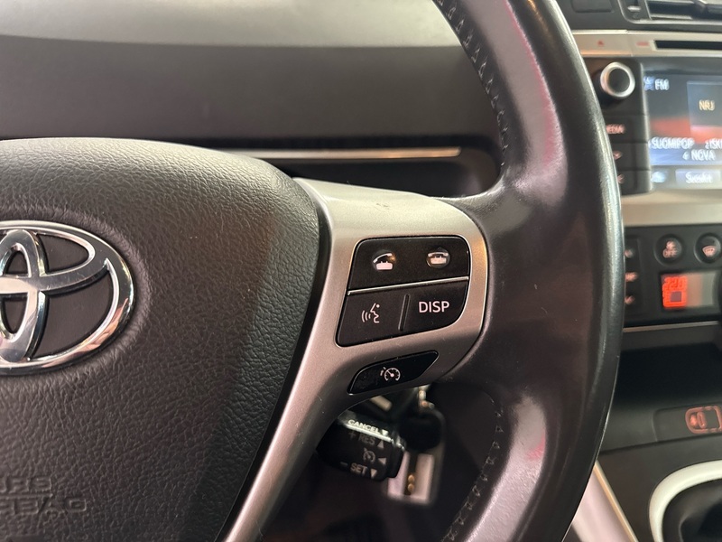 Toyota Verso vaihtoauto