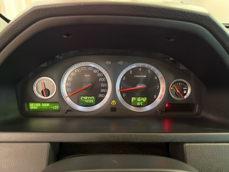 Volvo XC90 vaihtoauto