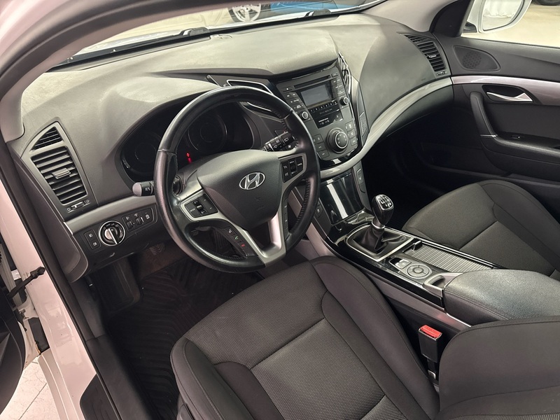 Hyundai i40 vaihtoauto