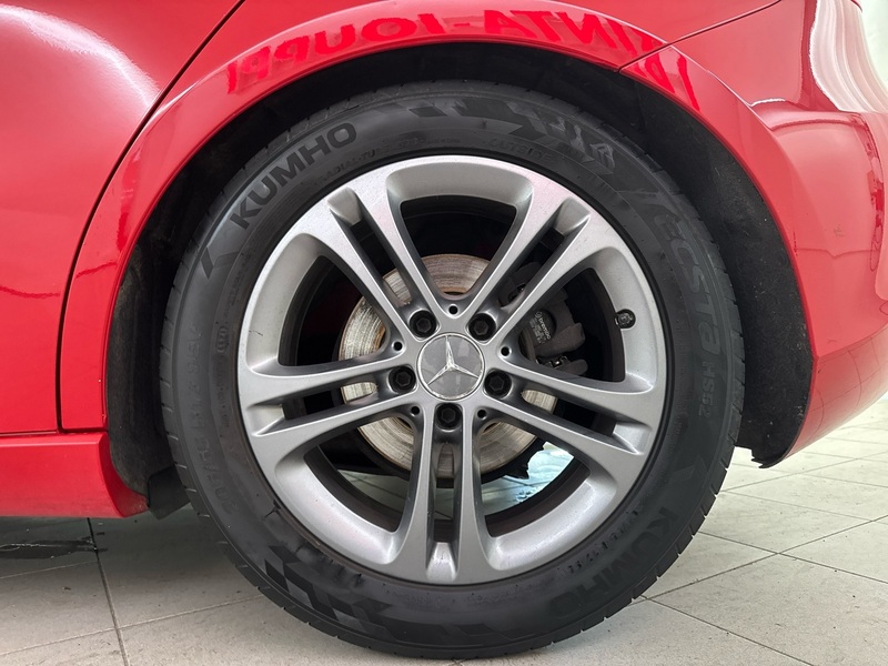 Mercedes-Benz A vaihtoauto