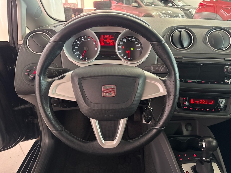 SEAT Ibiza SC vaihtoauto