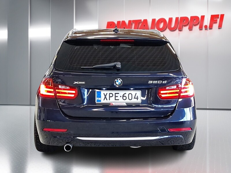 BMW 320 vaihtoauto