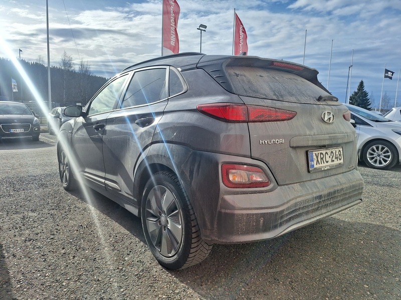 Hyundai Kona vaihtoauto