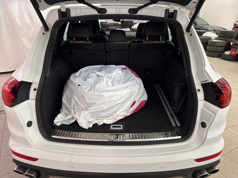 Porsche Cayenne vaihtoauto