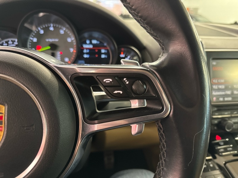 Porsche Cayenne vaihtoauto