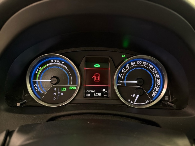 Toyota Auris vaihtoauto