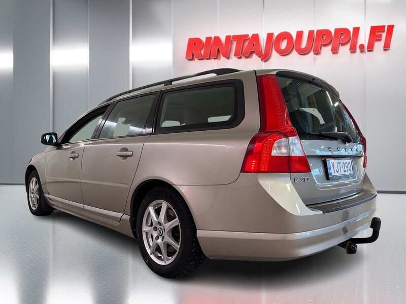 Volvo V70 vaihtoauto