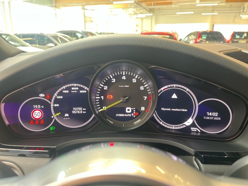 Porsche Cayenne vaihtoauto