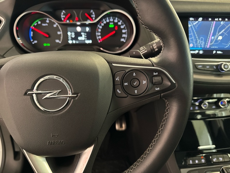 Opel Grandland X vaihtoauto