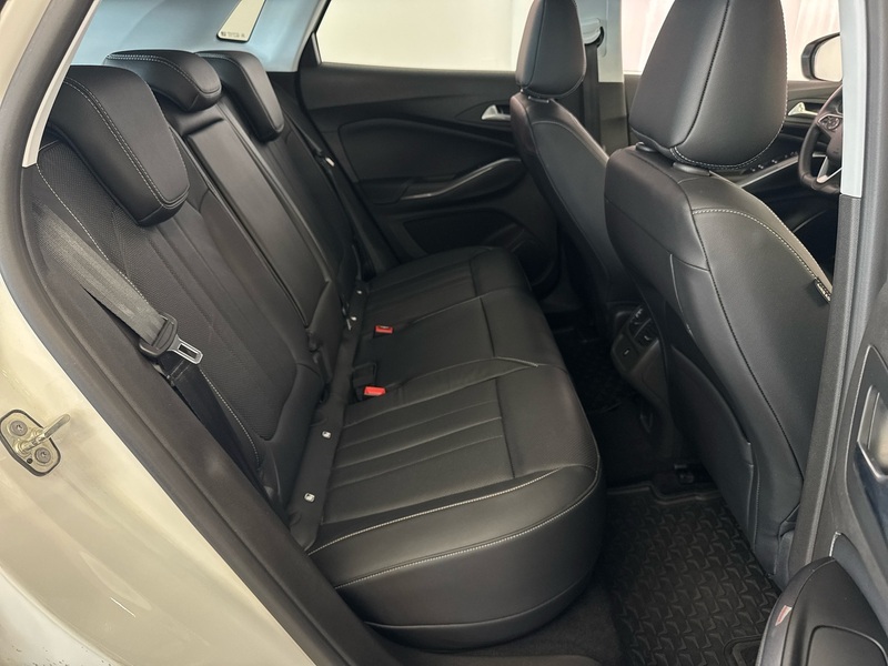 Opel Grandland X vaihtoauto