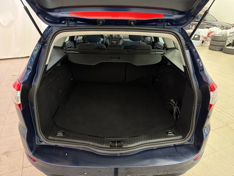 Ford Mondeo vaihtoauto