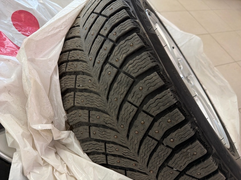 Volvo V40 Cross Country vaihtoauto