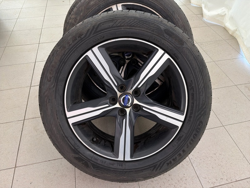 Volvo XC60 vaihtoauto