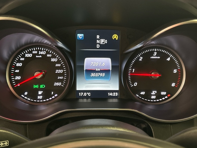 Mercedes-Benz C vaihtoauto