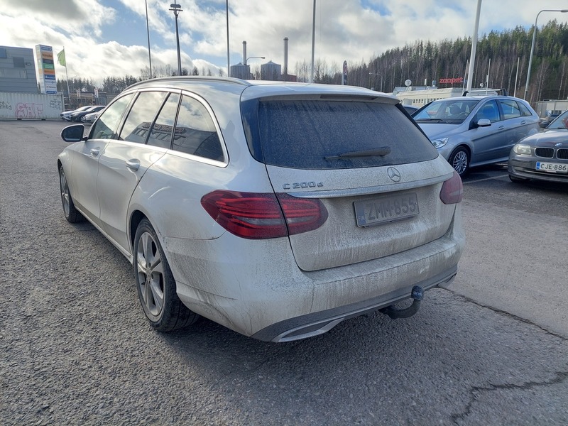 Mercedes-Benz C vaihtoauto