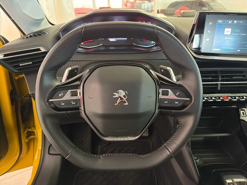 Peugeot 208 vaihtoauto